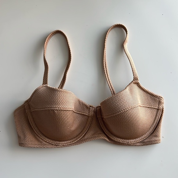 aerie Other - Aerie 32D Bikini Top almost new